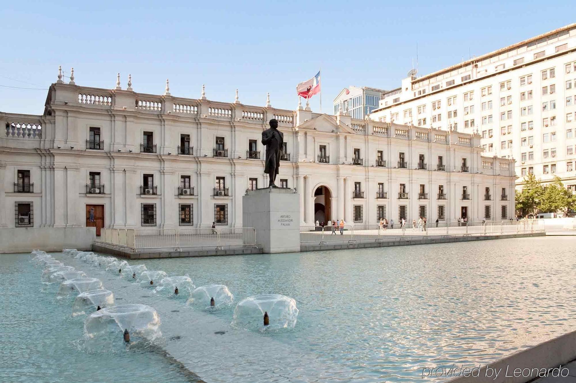 Ibis Santiago Estacion Central Exterior photo